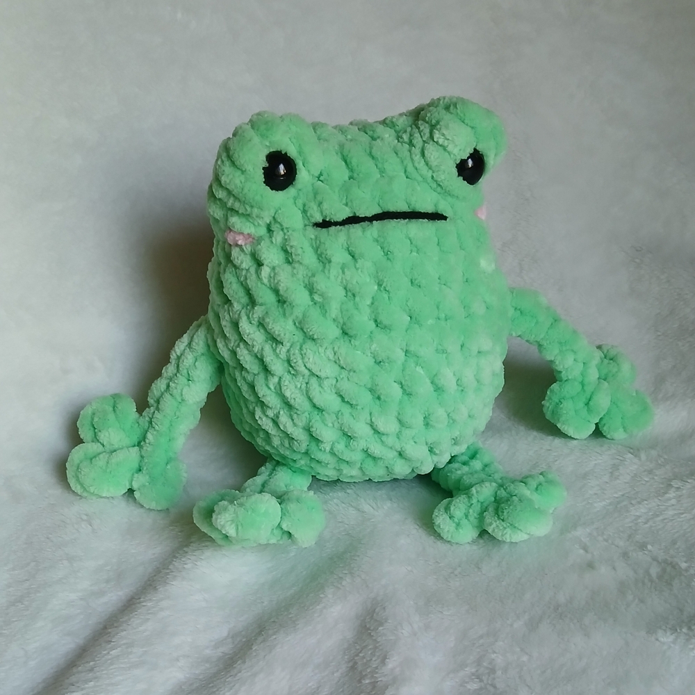 Crochet Chonky Leggy Froggy Amigurumi Plush